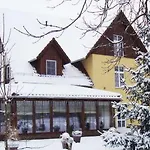 Logis Kur- Und Wellnesshaus Spree Balance Бург